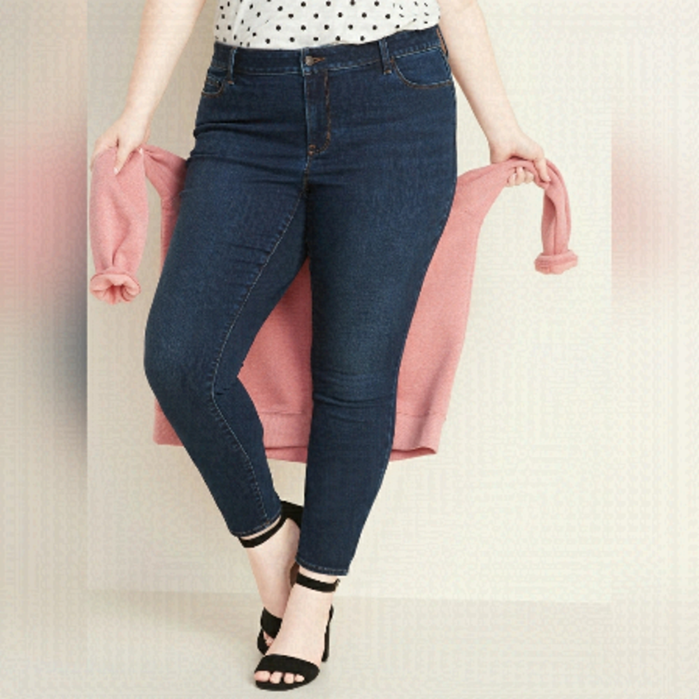 OLD NAVY Mid Rise Pop Icon Skinny Jeans, Size 20